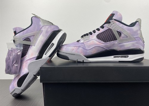 AIR JORDAN 4 RETRO