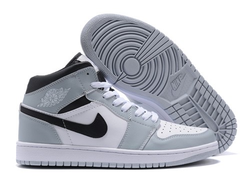 Air Jordan 1 Mid