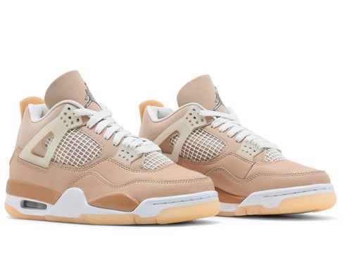 AIR JORDAN 4 RETRO