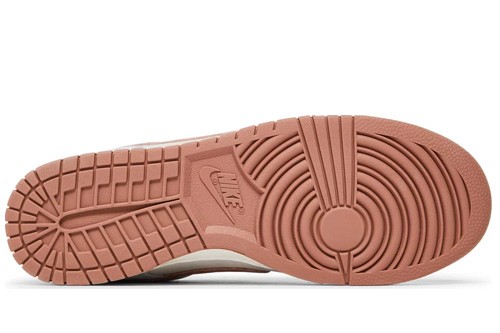 DUNK LOW RETRO PREMIUM