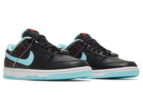 DUNK LOW RETRO SE