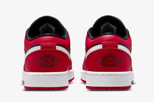 AIR JORDAN 1 LOW