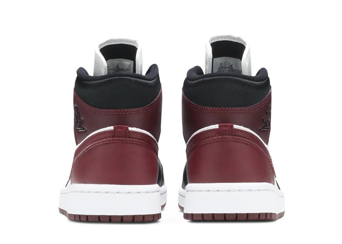 Air Jordan 1 Mid SE