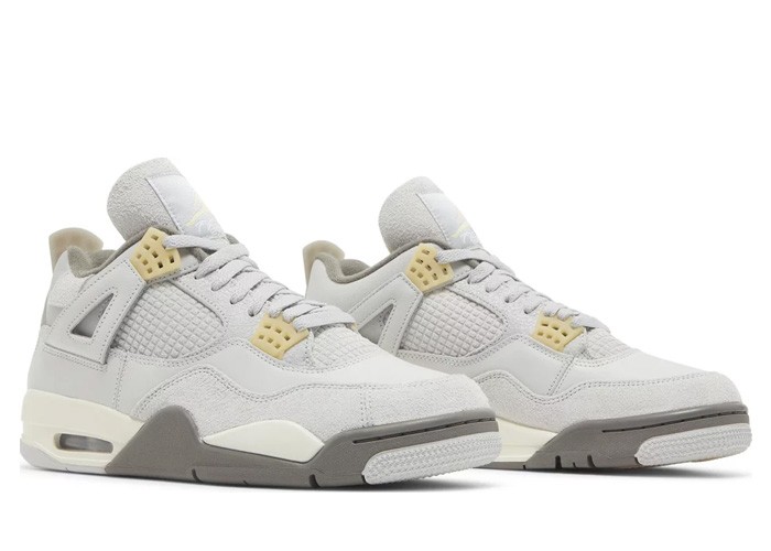 Air Jordan 4 Retro SE