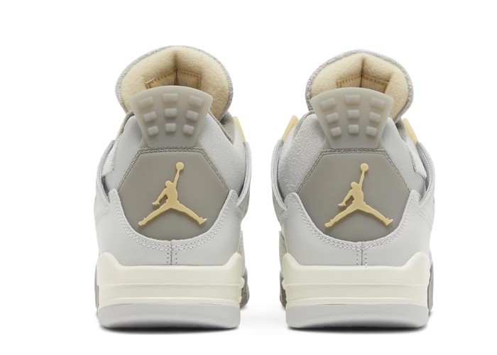 Air Jordan 4 Retro SE