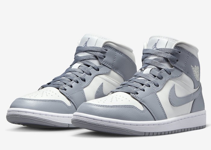 Air Jordan 1 Mid