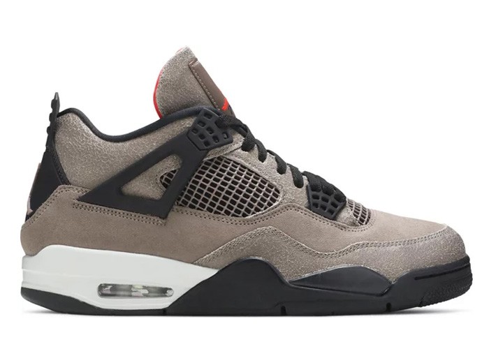 Air Jordan 4 Retro