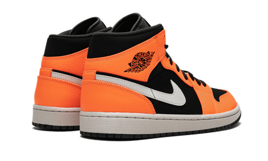 Air Jordans 1 Mid “Black Cone” 554724-062