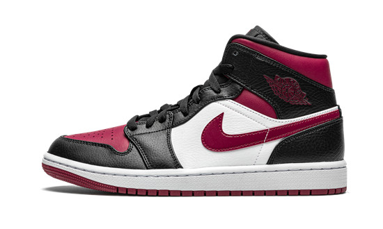 Air Jordans 1 Mid “Bred Toe” 5554724-066