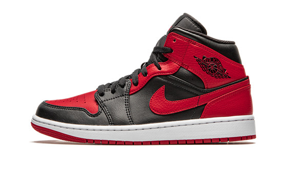 Air Jordans 1 Mid “Banned 2020” 554724-074